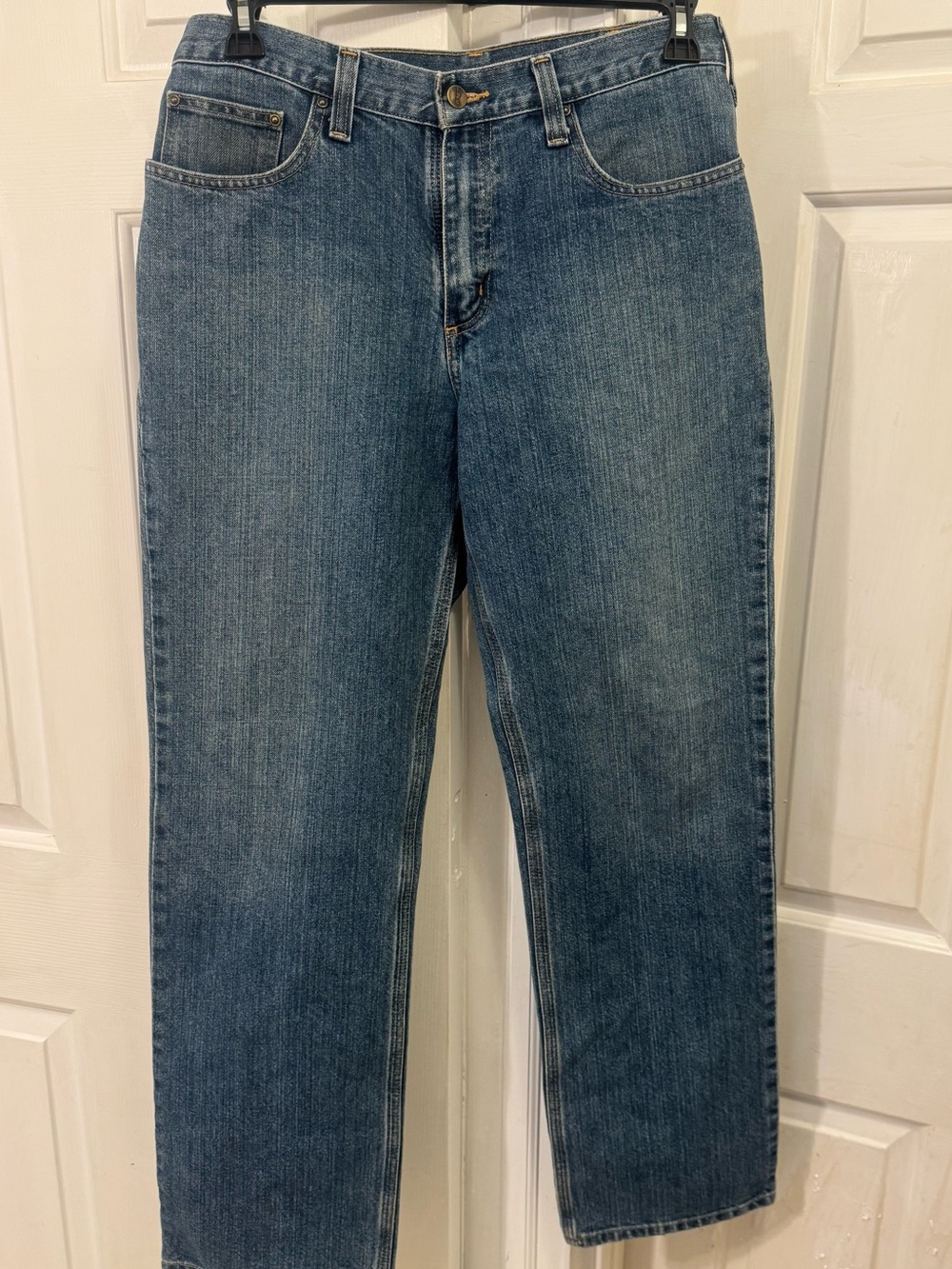 Excellent Condition Carhartt Men’s Jeans Size 33x32